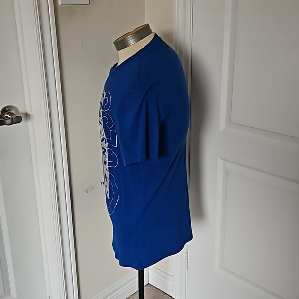 Guess Men's Logo Short Sleeves T-Shirt Medium Royal Blue/ Silver - Picture 3 of 16